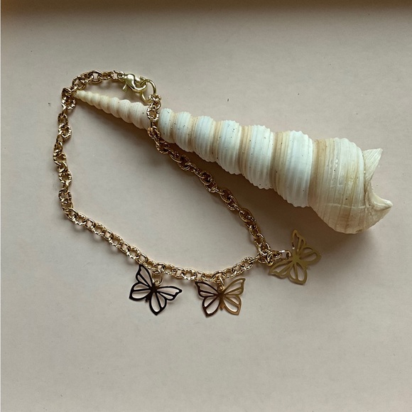 SALE Butterfly Anklet. Dainty Ladies Anklet. One of a Kind. Bundle & Save - Picture 2 of 5